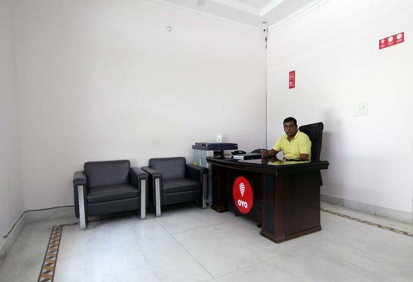 Fotos del hotel Oyo 9008 Hotel Pearl Inn:  11