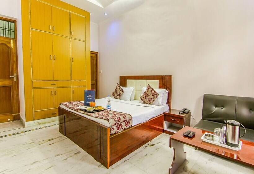 Fotos del hotel Oyo 9008 Hotel Pearl Inn:  14