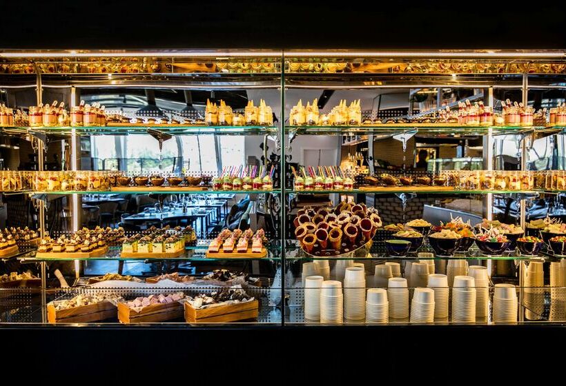 Fotos del hotel Qt Queenstown:  22