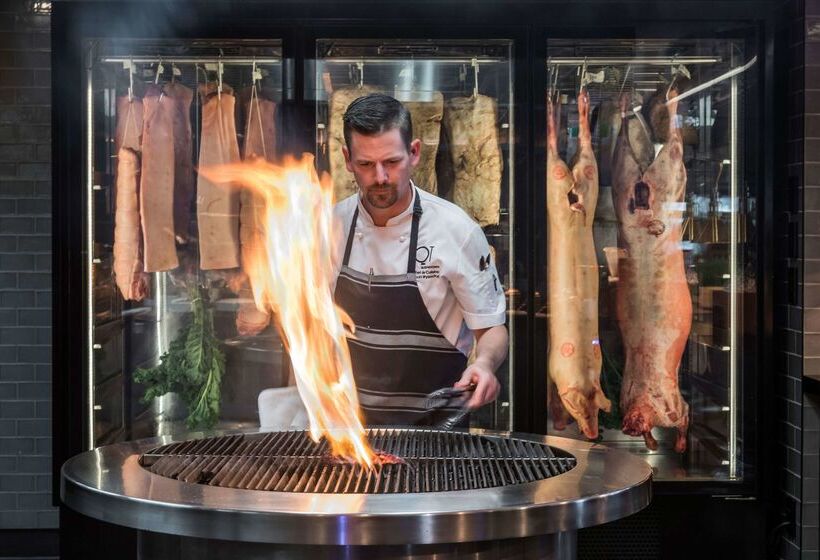 Fotos del hotel Qt Queenstown:  14