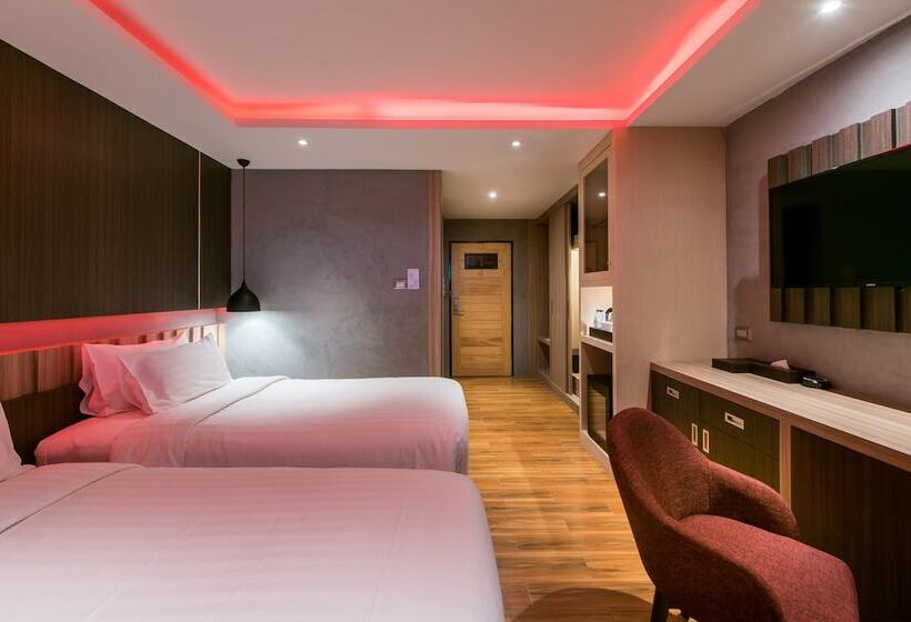 Fotos del hotel Nadee 10 Resort &:  9