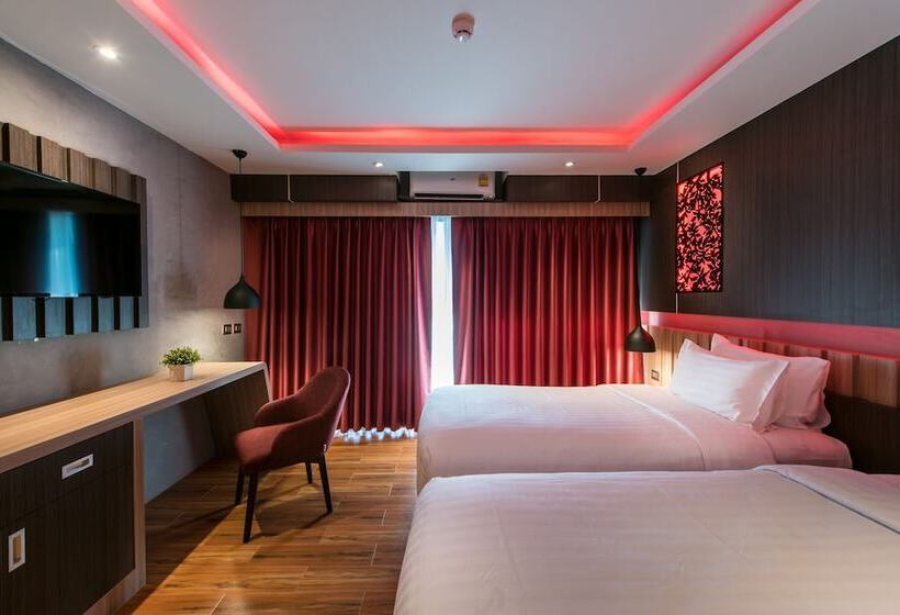 Fotos del hotel Nadee 10 Resort &:  10