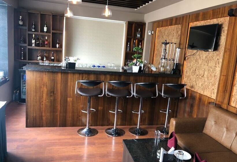 Fotos del hotel Ranbirs:  7