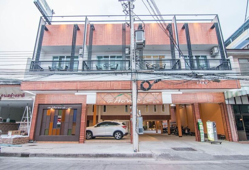 Fotos del hotel At Home At Udon:  14