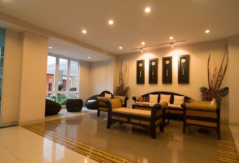 Fotos del hotel At Home At Udon:  15