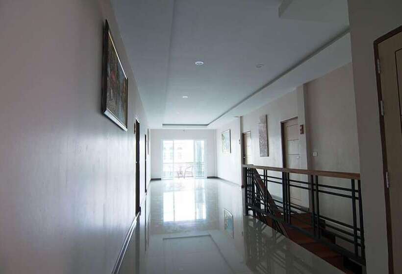 Fotos del hotel At Home At Udon:  16