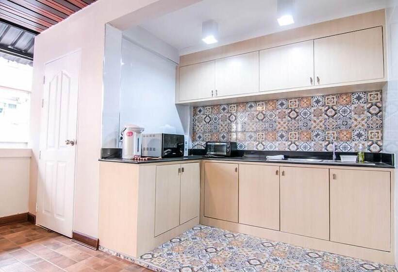 Fotos del hotel At Home At Udon:  5