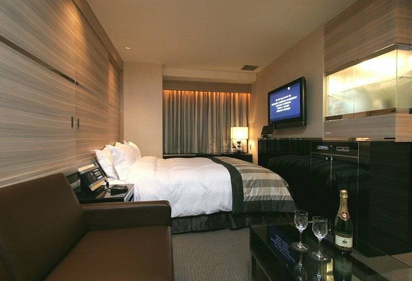 Fotos del hotel The Glanz:  2