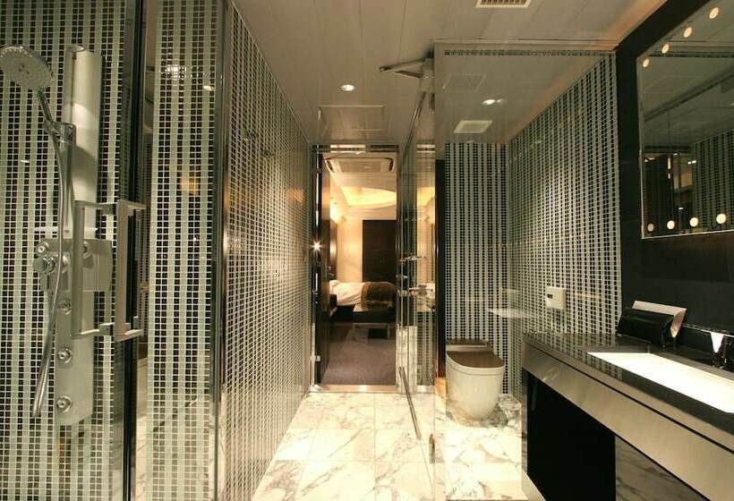 Fotos del hotel The Glanz:  17