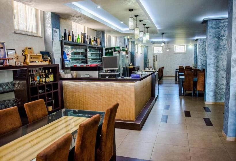 Fotos del hotel Villa Monako:  13