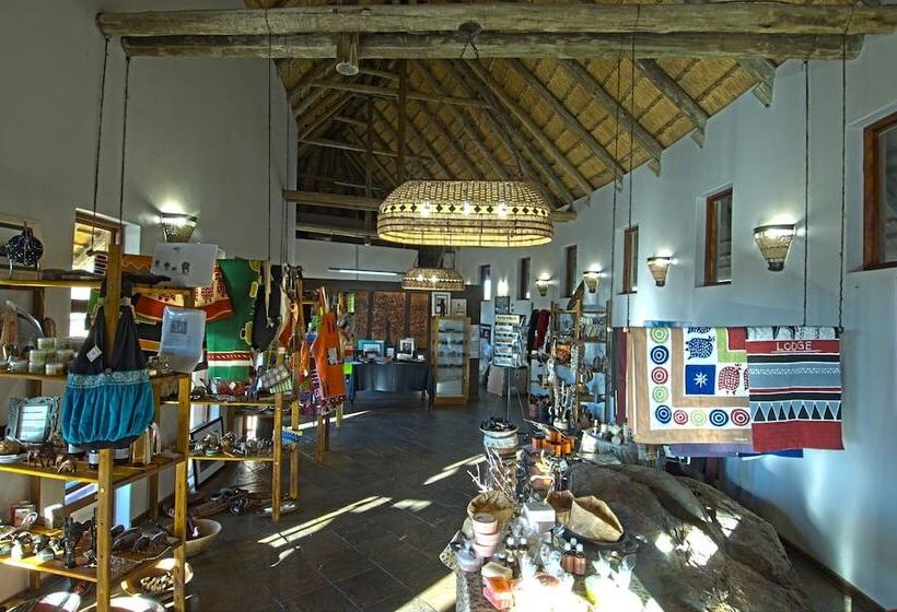 Fotos del hotel Onjala Lodge:  4