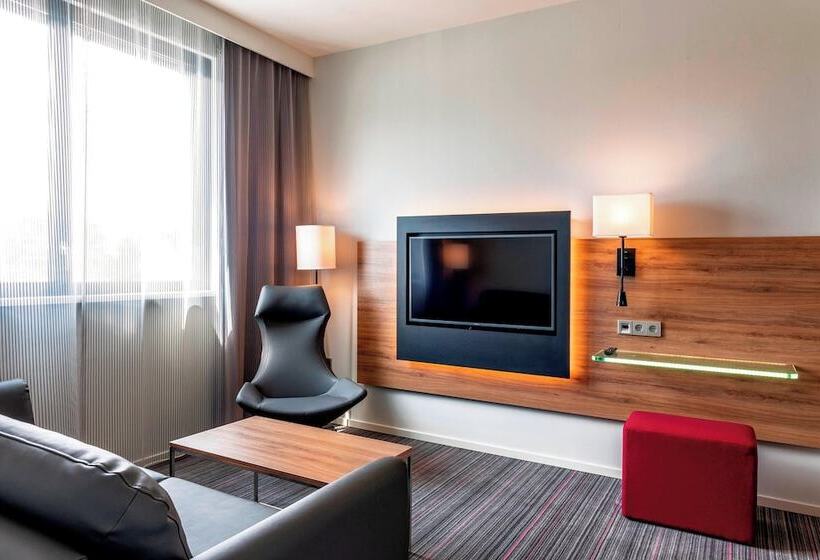 Fotos del hotel Moxy Milan Linate:  24