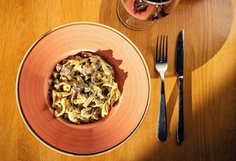 Fotos del hotel Moxy Milan Linate:  7