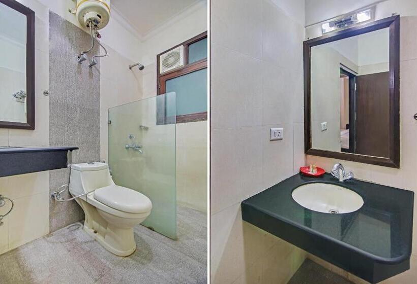 Fotos del hotel Treebo Trip Casa Cyber Dlf Phase 3:  7