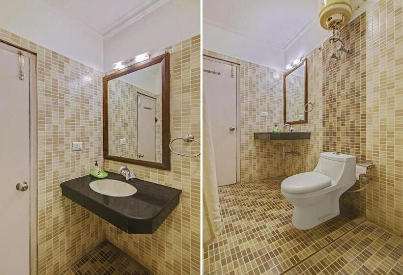 Fotos del hotel Treebo Trip Casa Cyber Dlf Phase 3:  3