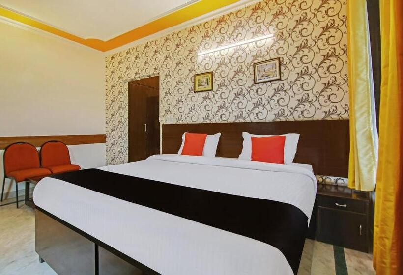 Fotos del hotel Treebo Trip Casa Cyber Dlf Phase 3:  14