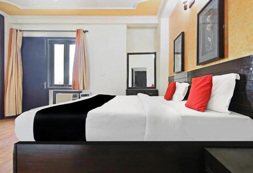 Fotos del hotel Treebo Trip Casa Cyber Dlf Phase 3:  12