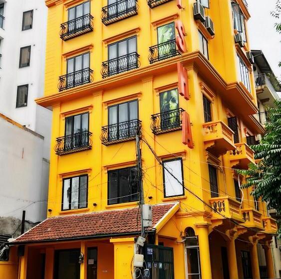 Aisha Hotels And Apartments