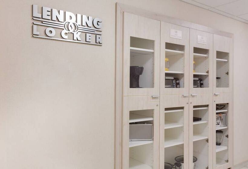 Fotos del hotel Candlewood Suites Miami Intl Airport  36th St, An Ihg:  20