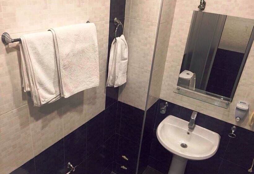 Fotos del hotel Irise:  16