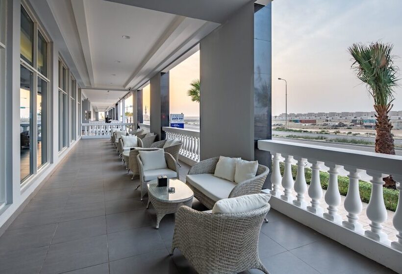 Fotos del hotel Park Inn By Radisson Jubail Industrial City:  8