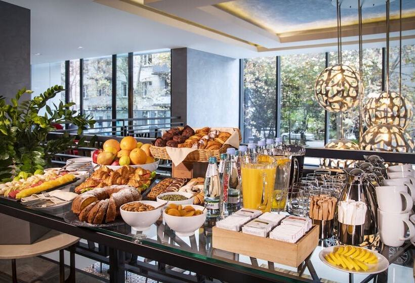 Fotos del hotel Ramada Encore By Wyndham Tbilisi:  5