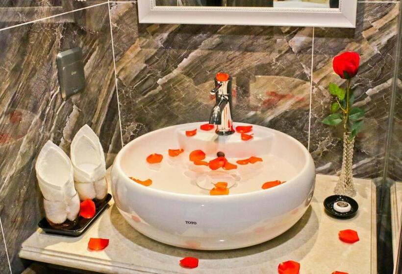 Fotos del hotel Dai Phat:  4