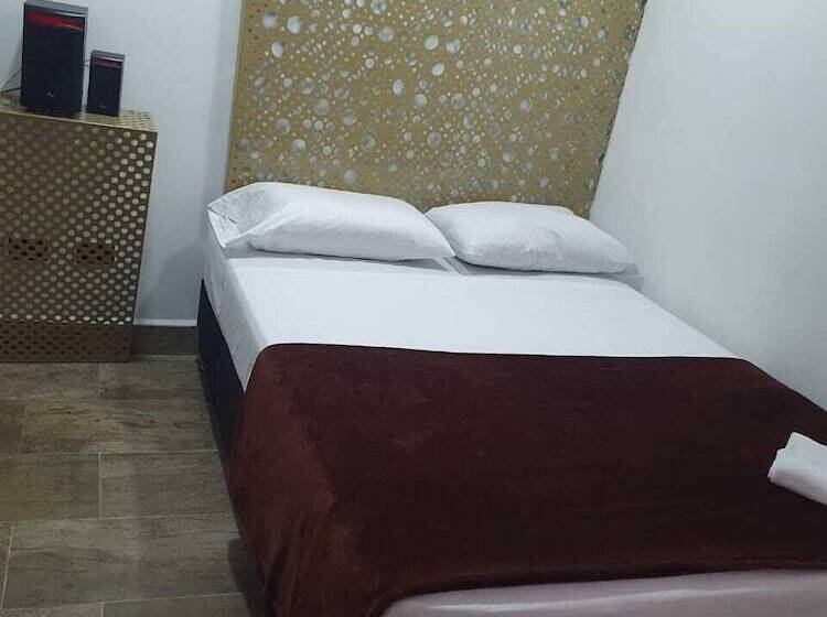 Fotos del hotel Prestige:  5