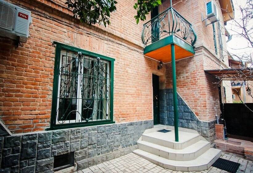 Fotos del hotel Toma's House:  12