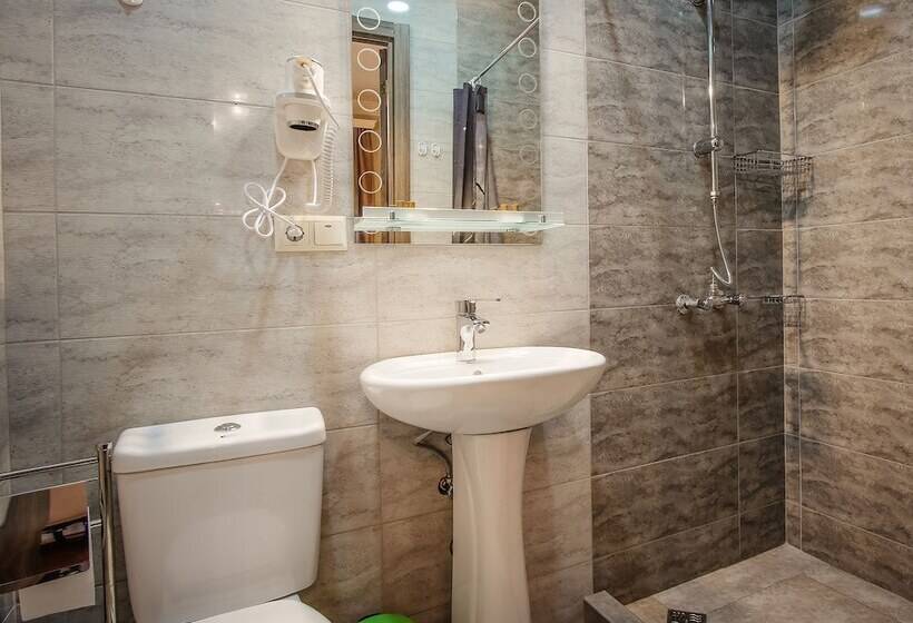 Fotos del hotel Toma's House:  14