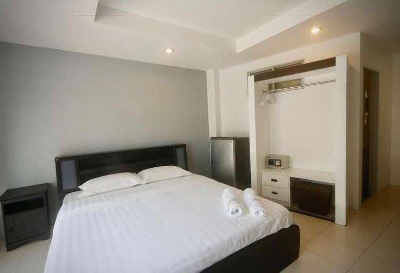 Fotos del hotel C&c Residence Bistro Restaurant:  2