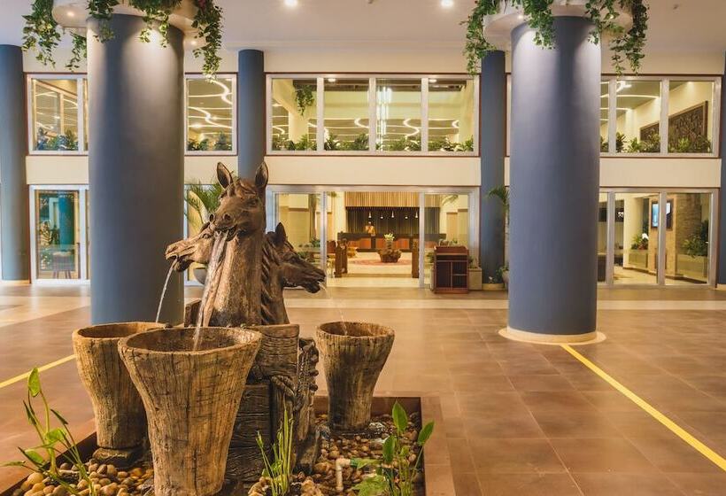 Fotos del hotel Mövenpick Hotel & Residences Nairobi:  14