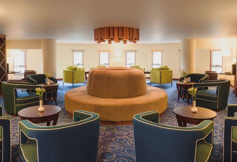 Fotos del hotel Mövenpick Hotel & Residences Nairobi:  4