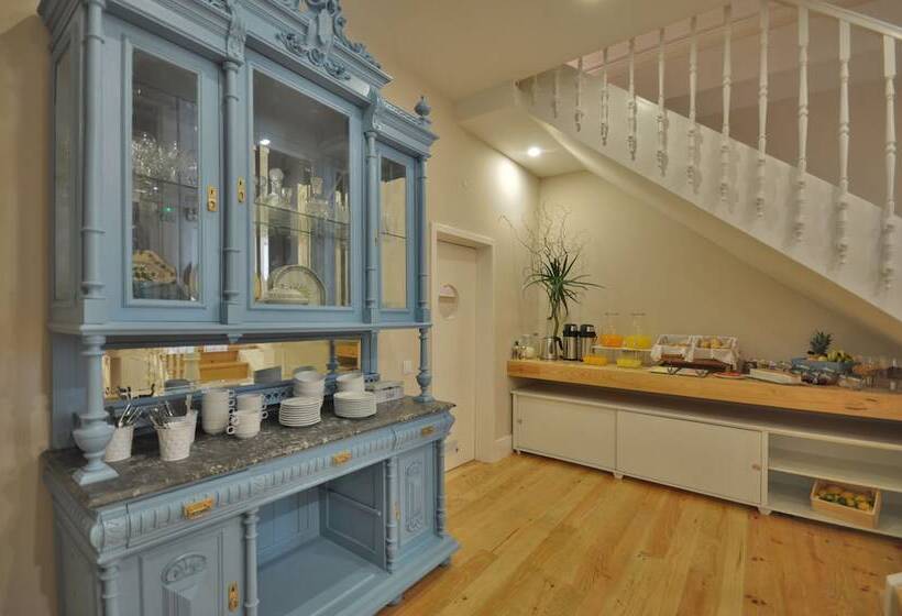 Fotos del hotel Porto Charming:  5