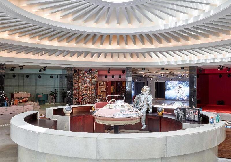 Fotos del hotel 25hours  The Circle:  3