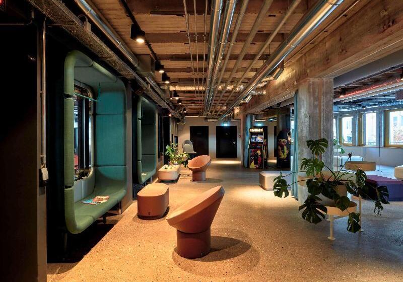 Fotos del hotel 25hours  The Circle:  2