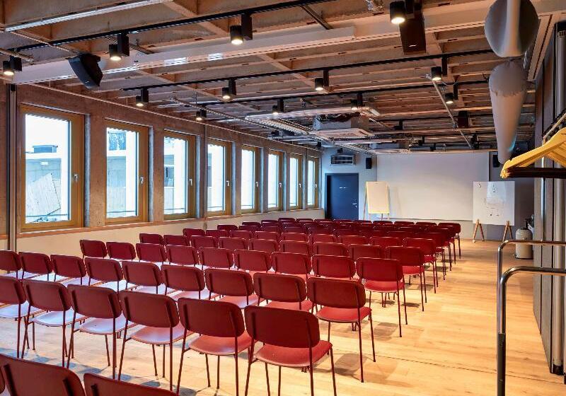 Fotos del hotel 25hours  The Circle:  10