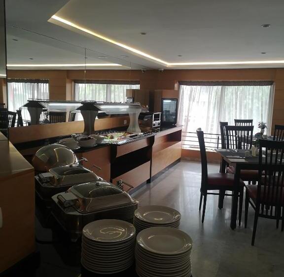 Fotos del hotel Annakhil:  9