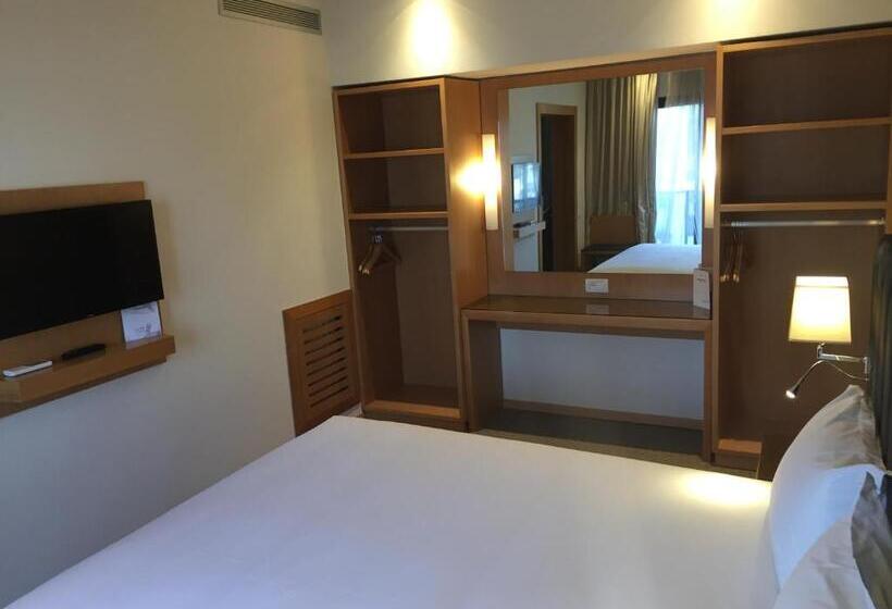 Fotos del hotel Annakhil:  21