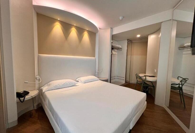 Fotos del hotel Ark:  11