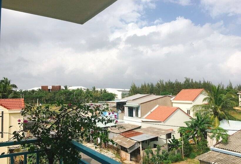 Fotos del hotel Hoi An Seaside Villa:  2