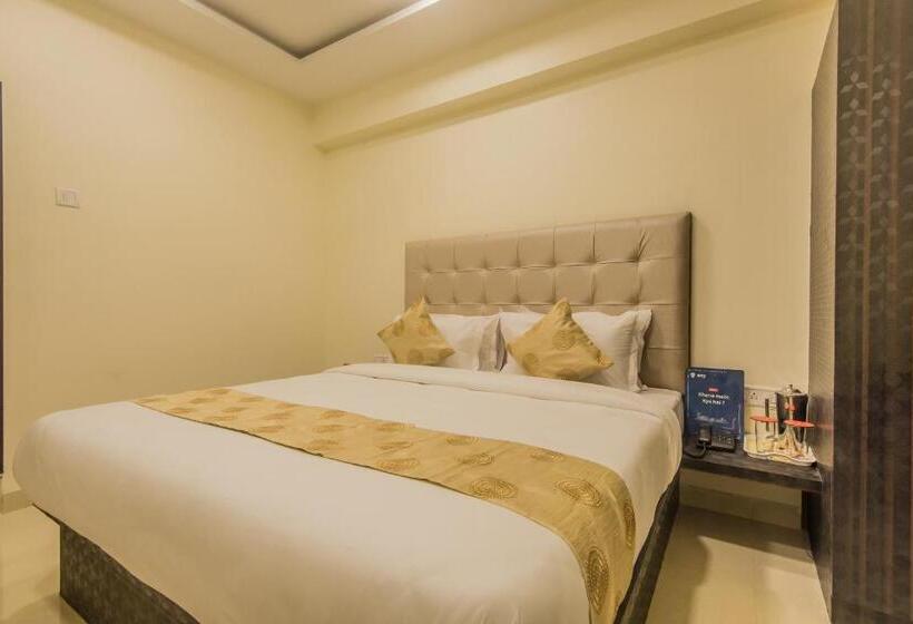 Fotos del hotel Oyo 10005 Borivali:  17