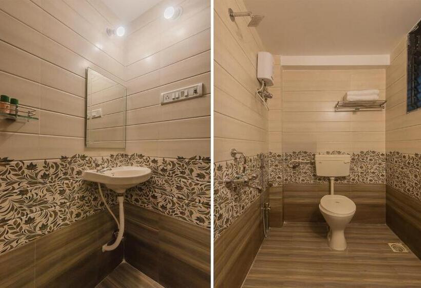 Fotos del hotel Oyo 10005 Borivali:  15