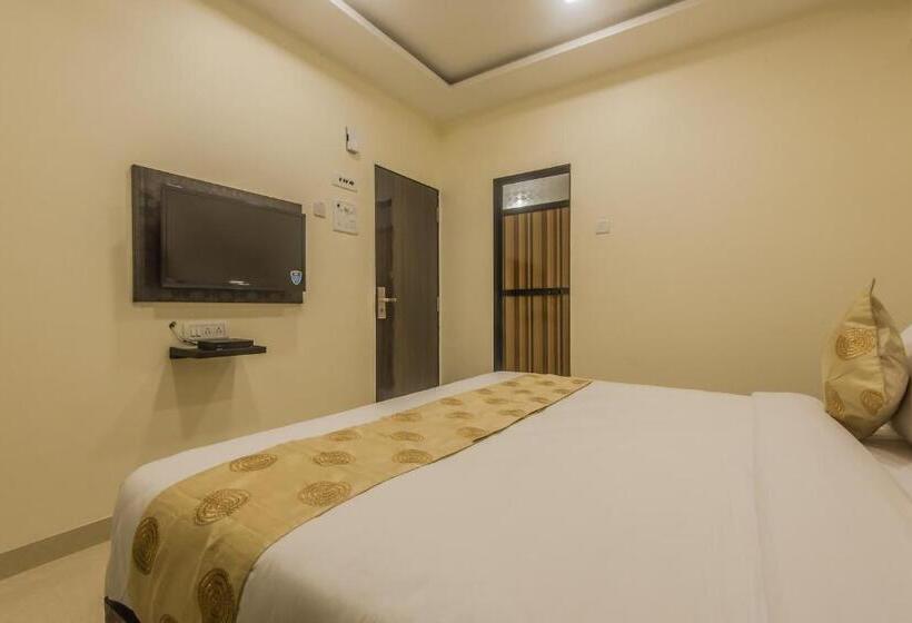 Fotos del hotel Oyo 10005 Borivali:  20