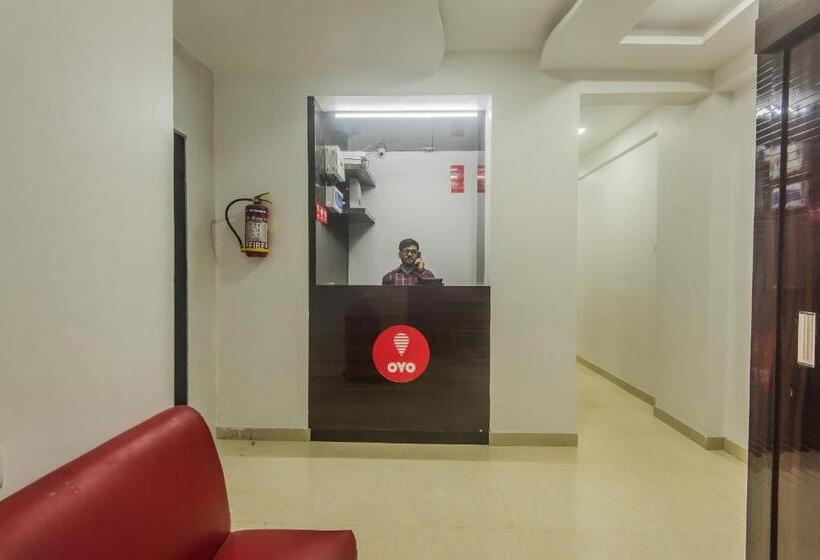 Fotos del hotel Oyo 10005 Borivali:  3