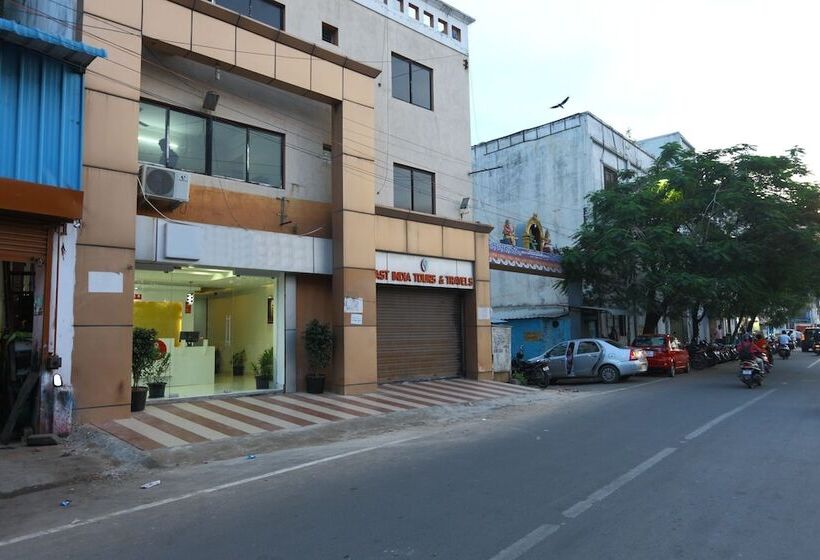 Fotos del hotel OYO 9372 Rich Inn:  9