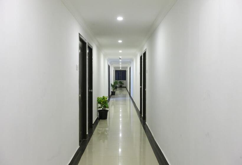 Fotos del hotel OYO 9372 Rich Inn:  11