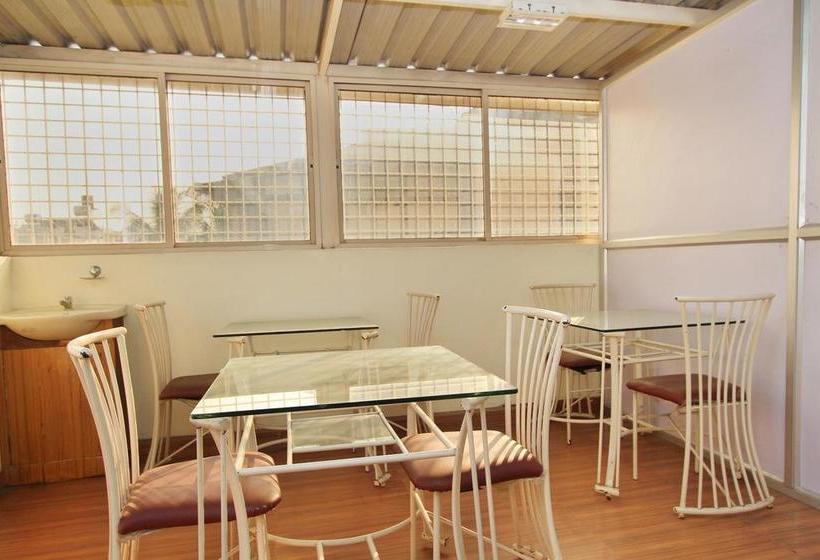 Fotos del hotel Oyo 7728 Hotel Nayaab Comforts:  5