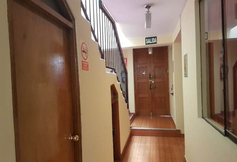 Fotos del hotel Marco Wasi  San Blas:  2