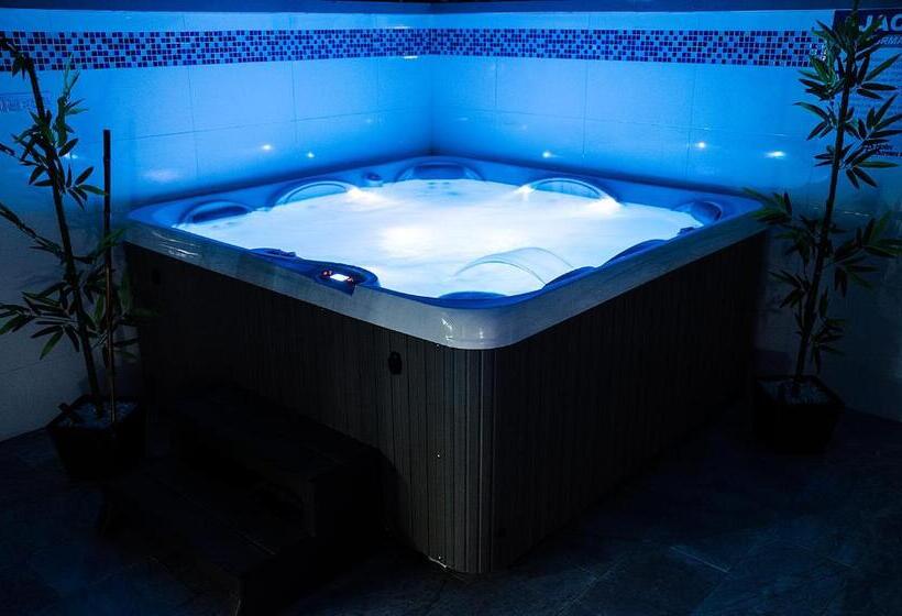 Fotos del hotel Laureles Plaza:  9